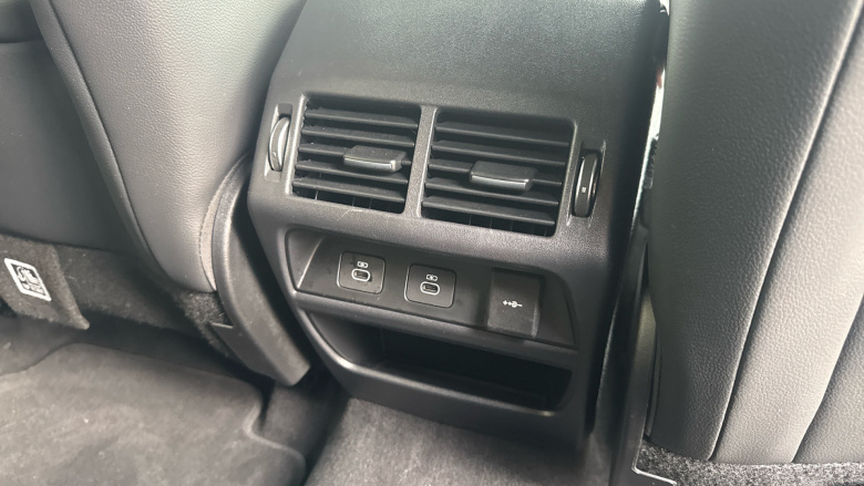 Land Rover Discovery Sport 2.0 D200 Dynamic SE 5dr Auto [5 Seat] Diesel Station Wagon